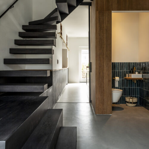 residence-bamboo-toilet-walls-green-tiles-designwolf